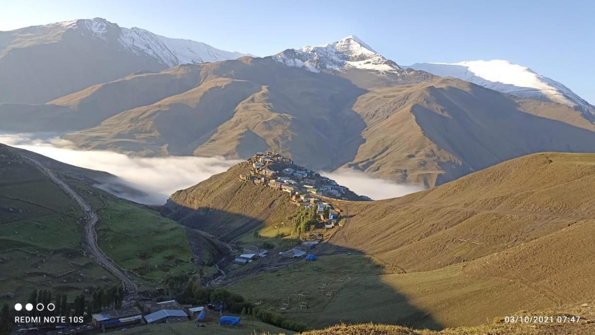 فندق Mountain House Xinaliq المظهر الخارجي الصورة